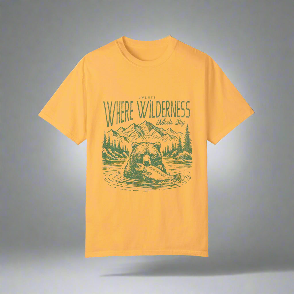 Bear Wilderness-Mediumweight Relaxed fit T-Shirt